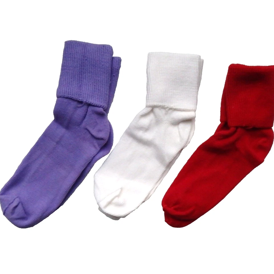 Paquete de 3 calcetines bobby blancos, morados y rojos talla 10 1/2-3 1/2 para niñas Foto 3 de 3
