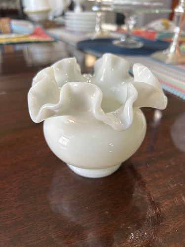 Vintage Fenton Milk Glass Crimped Edge Ruffled Vase/Bowl approx. 5”x4”