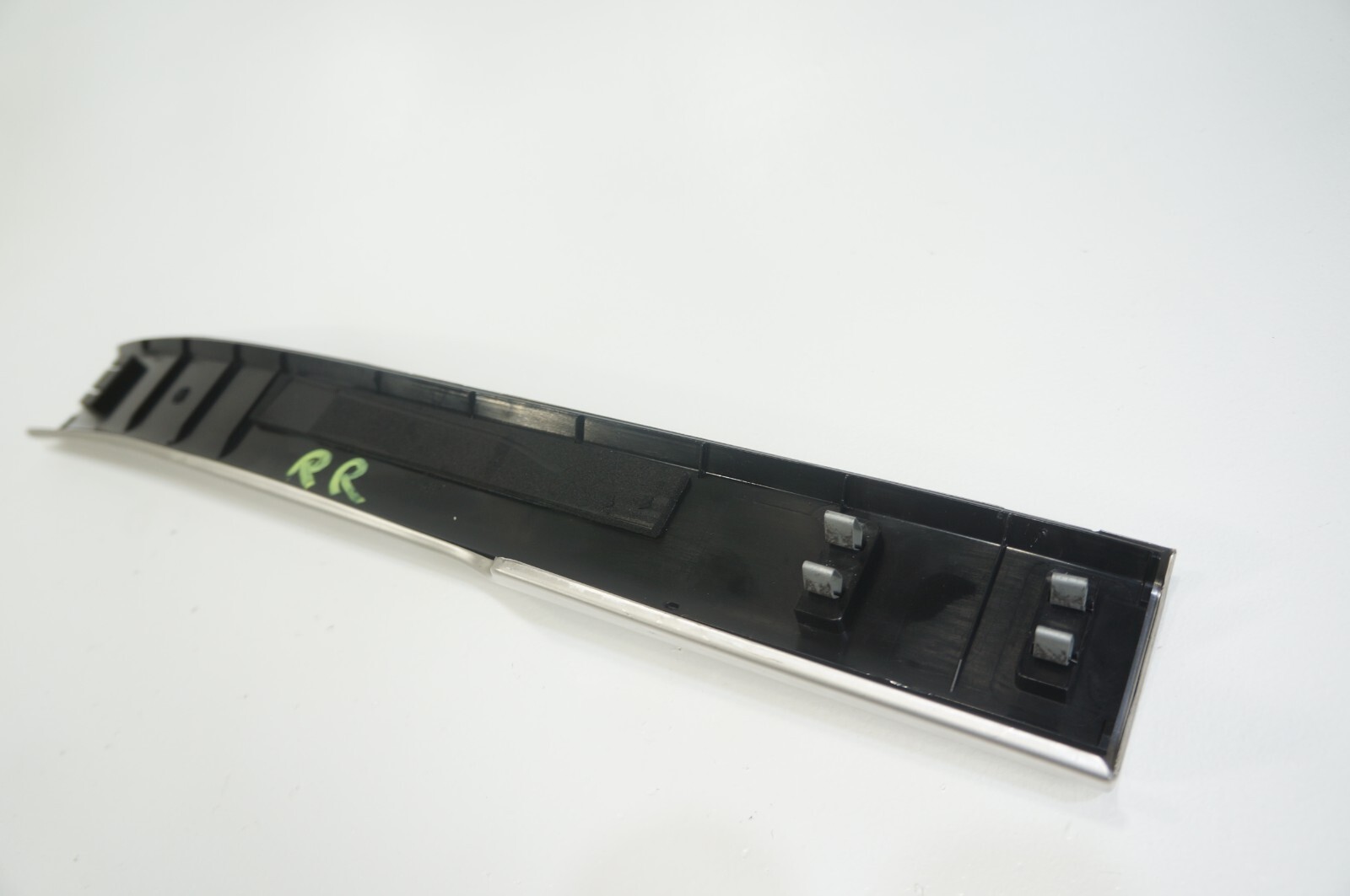 06-2012 Bentley Continental Flying Spur Rear Right Passenger Side Door Step Sill