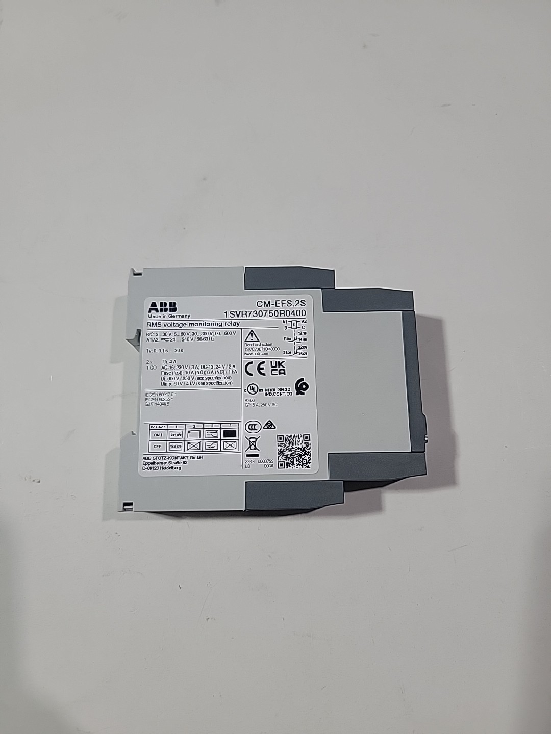 ABB CM-EFS.2S OVER AND UNDER VOLTAGE RMS MONITORING RELAY 1SVR730750R0400