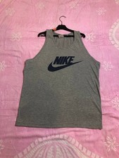 Nike Tank Top Größe S Big Logo