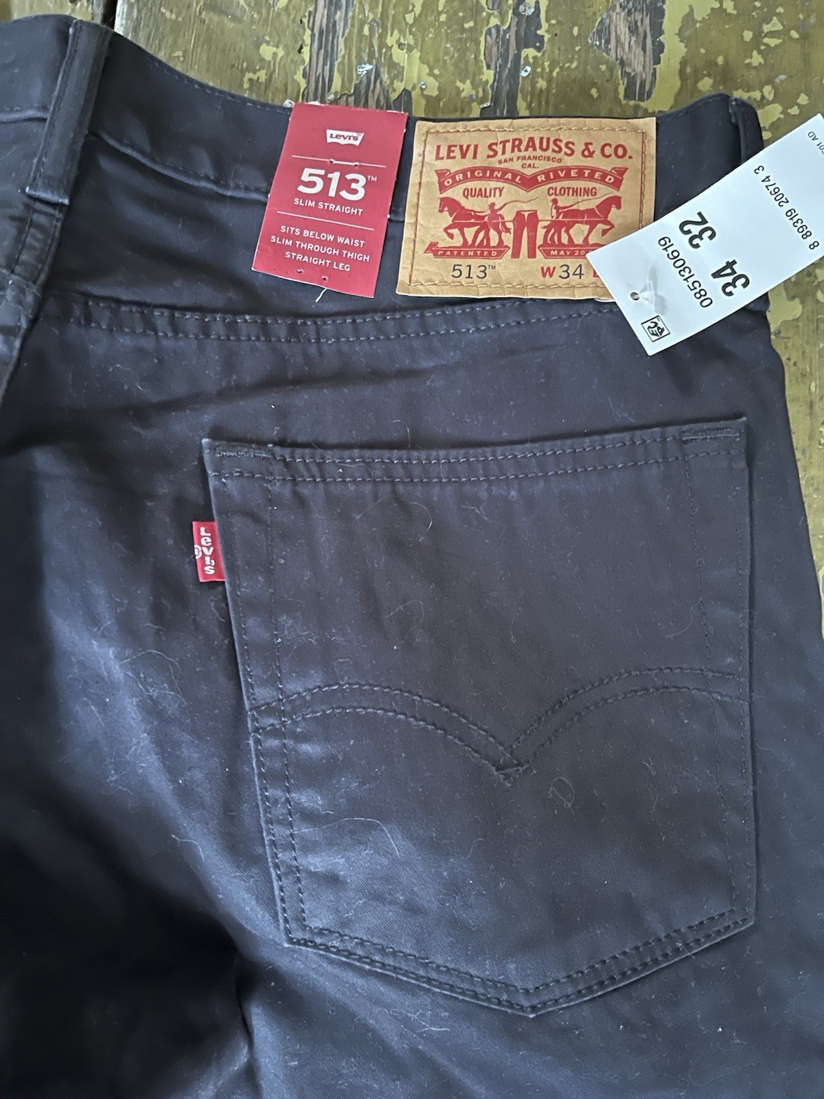 Levi's Men's 513 Slim Straight Jeans Jet Black 34W x 32L New With Tags thumbnail 2