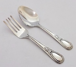 Sterling Silver Baby Or Child's Fork And Spoon 4 1/4" Long 31.6 Grams