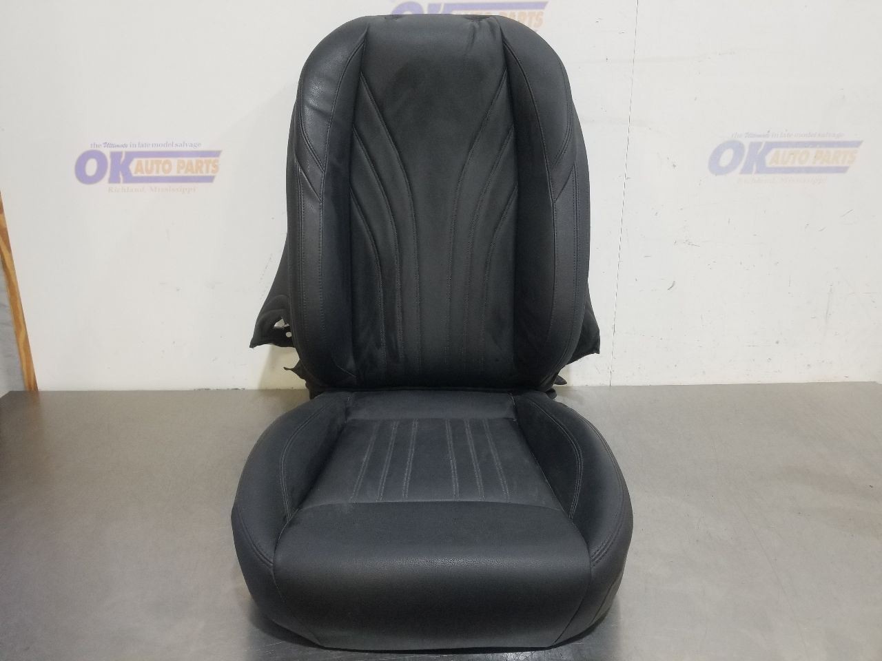 Maserati Grecale 2023-2023 FRONT+LEFT Seat cover