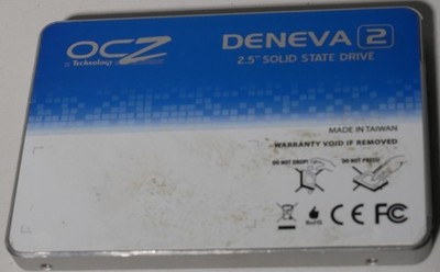 OCZ 200GB SATA SSD  (D2RSTK251E19-0200)