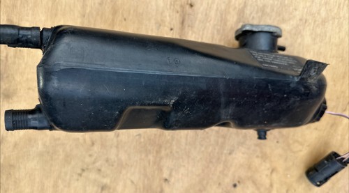 Jaguar XJ6 XJ40 Early 3.6 2.9 Coolant Expansion Tank Reservior CAC9717 - Picture 10 of 14