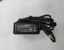 XH005W050100CHCD 5V 1A 5.5*2.1 AC Adapter Power Supply Charger