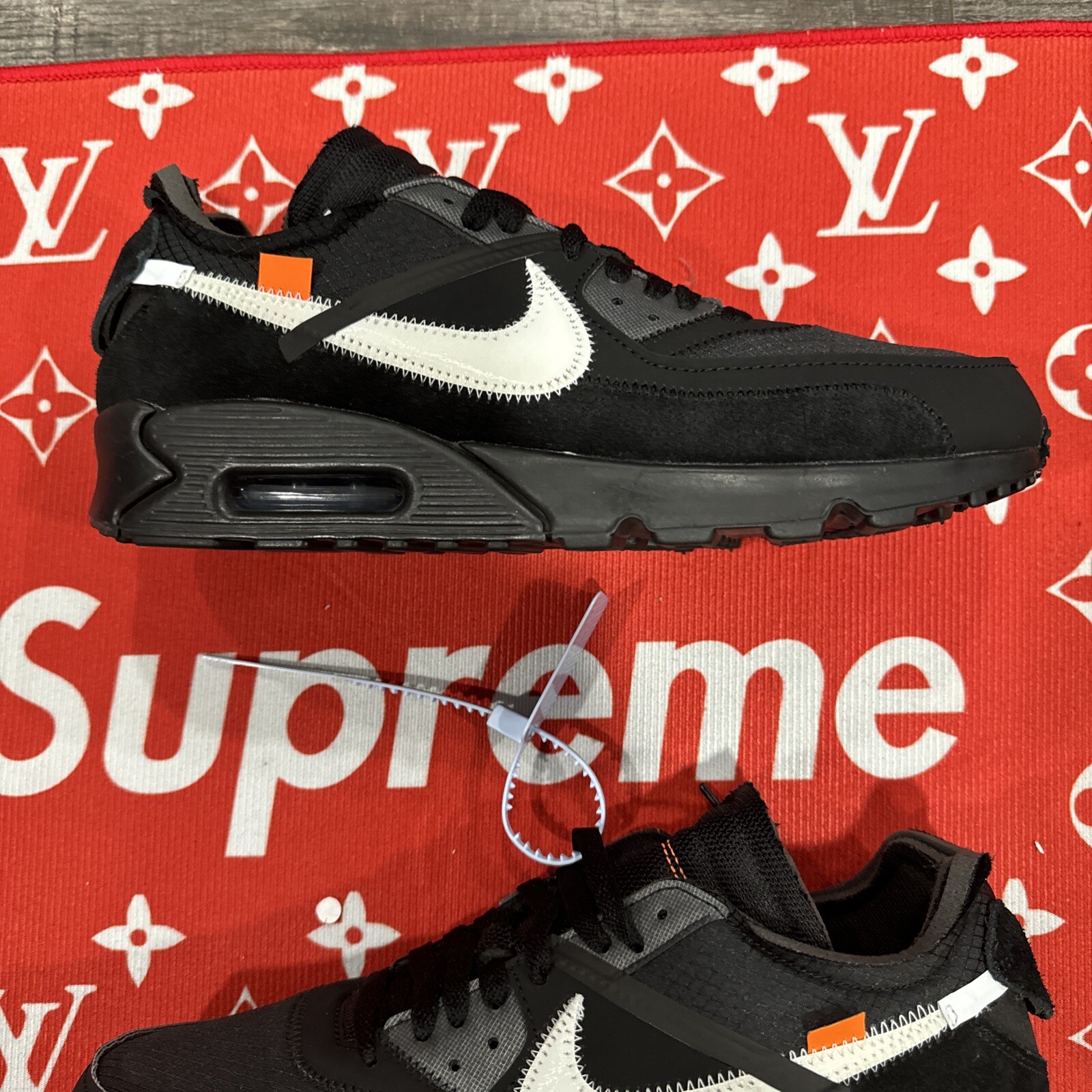 OFF WHITE X NIKE Taglia 11 Nike Air Max 90 x OFF WHITE nere 2019 VNDS indossate una volta