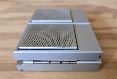 SONY FM/AMラジオ SRS-F20 動作品 Vintage Japanese Sony Mini AM/FM Stereo Radio SRS-F20 Works
