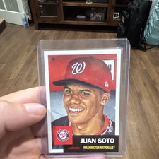 Topps Juan Soto Rookie RC #43 Washington Nationals MLB Baseball Card. rookie card picture