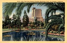 Elks Club at General Douglas MacArthur Park, Los Angeles, California Postcard