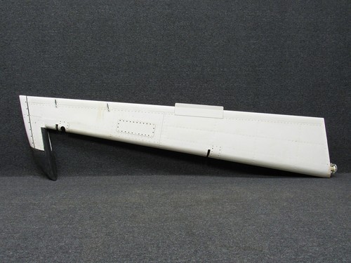 45A22002-2 (Alt: 45A22002-002) Mitsubishi MU-300-1A Elevator Assembly RH