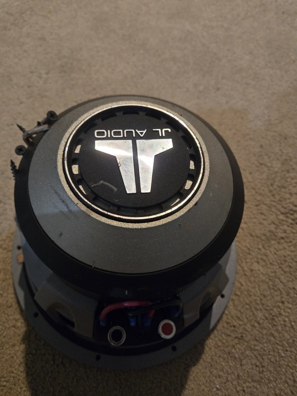 JL Audio  10TW3-D4 10" 400W Car Subwoofer