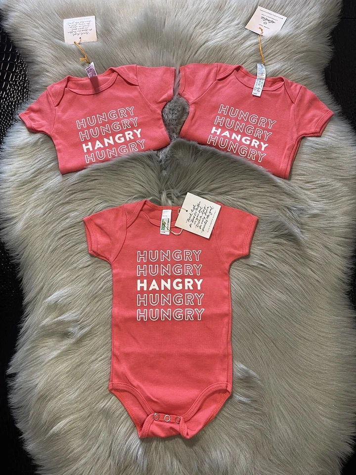 Lote De 3 Bodys American Apparel Bebé Una Pieza “Hambriento” 3-6 Meses Orgánicos Foto 2 de 4