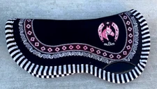 BLACK SADDLE PAD. SUADERO CHARRO. HORSE SADDLE BLANKET CARONA COLA DE PATO