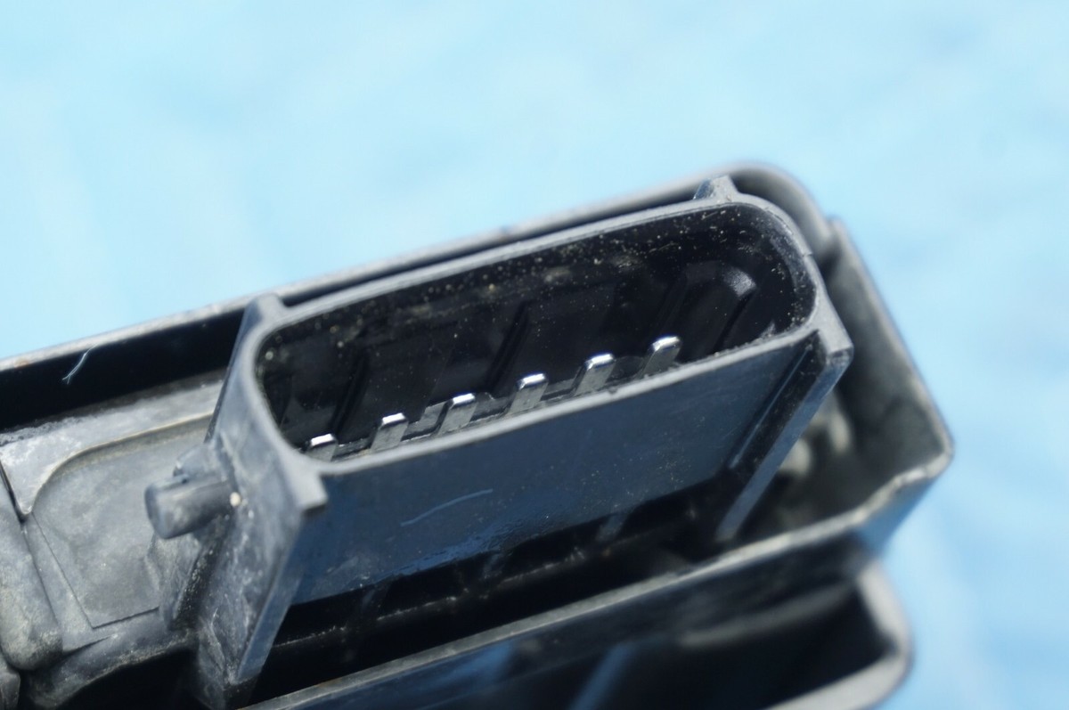 Lexus LX570 Fuel Pump Controller 89571-60030 2013-04/2014 OEM | eBay