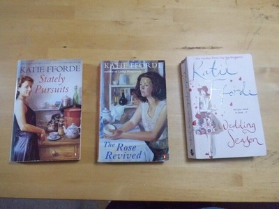Katie Fforde Hochzeitssaison Die Rose wiederbelebt & stattliche Verfolgung PB