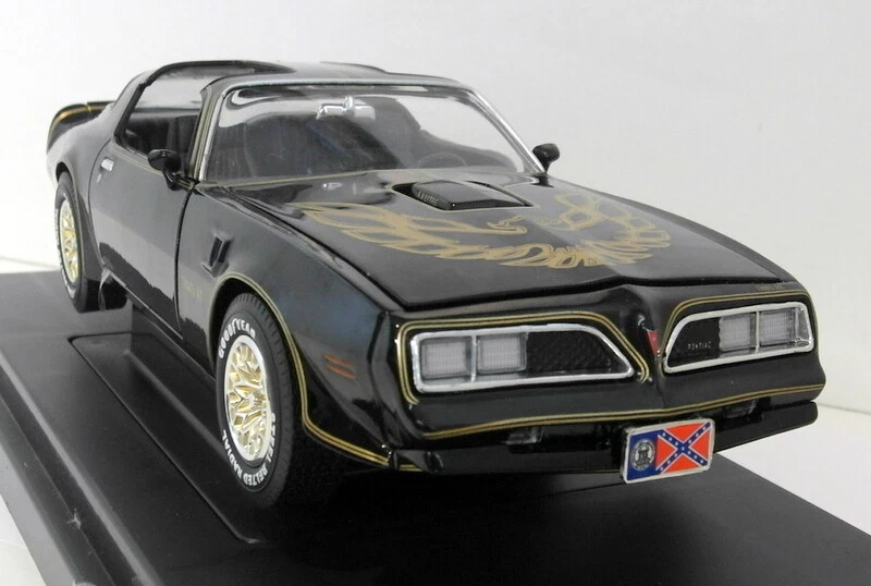 Ertl 1/18 Scale Diecast 36685 - Smokey & The Bandit Pontiac Trans Am Black - Image 4 of 4