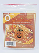 Mill Hill Autumn Harvest JACK-O-LANTERN Count Glass Bead Ornament Kit Pin MHAH6