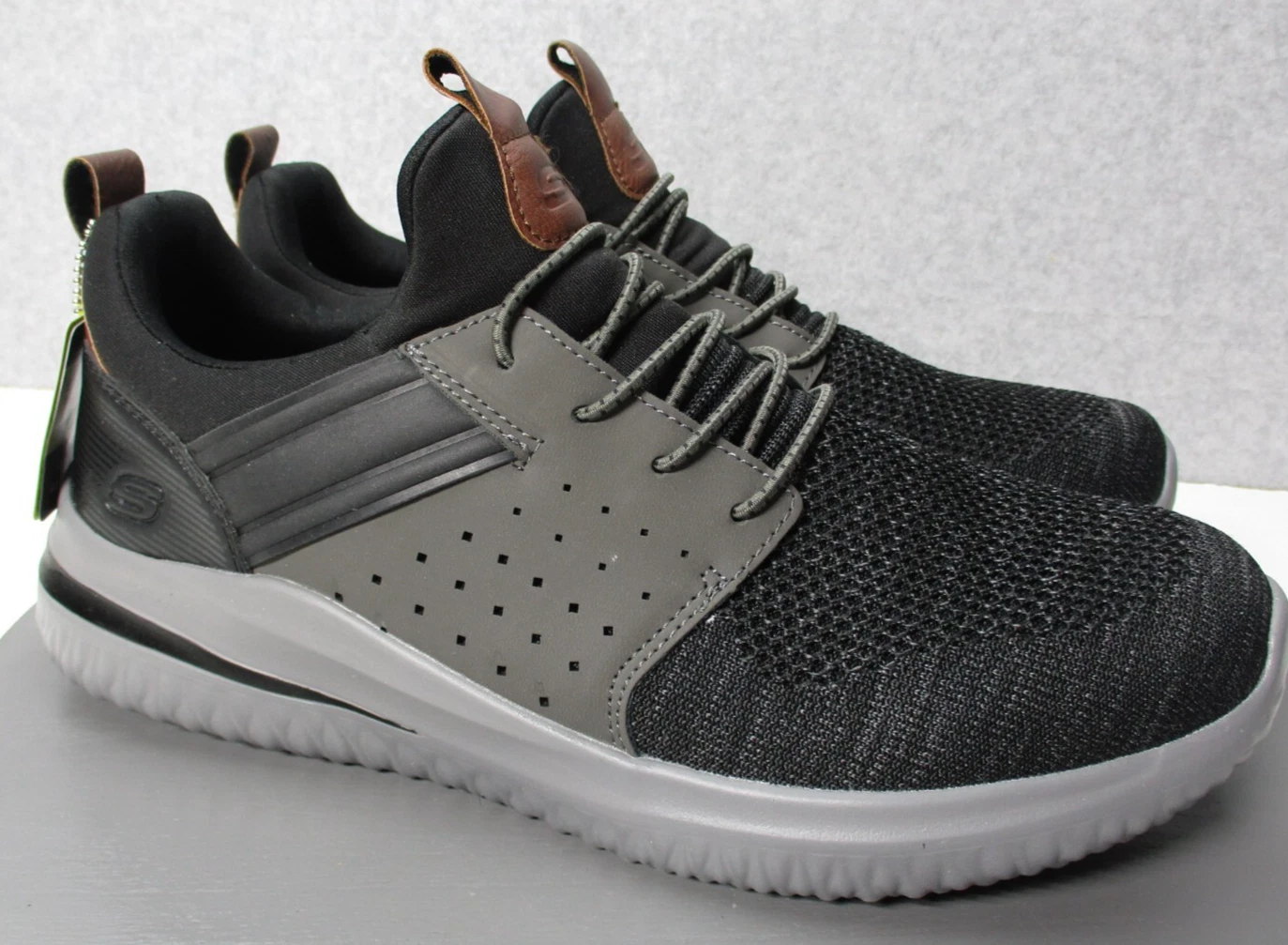 Skechers Delson 3.0 Cicada Slip On Casual Sneakers Shoes Gray Black Mens Sz 11.5