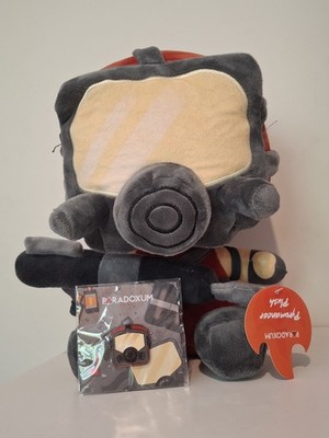 Paradoxum Games Tower Defense Simulator Pyromancer Plush and pin