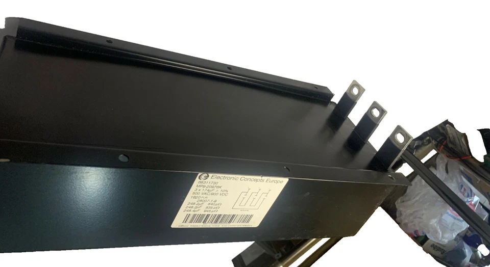 Condensador electronic concept europe, 68311730, mp9-20976k,3 x174uf,500 vac,1620 Foto 2 de 4