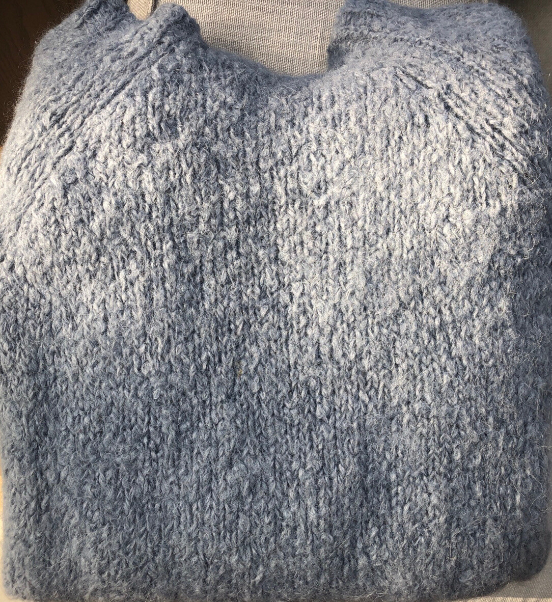 humanoid pullover