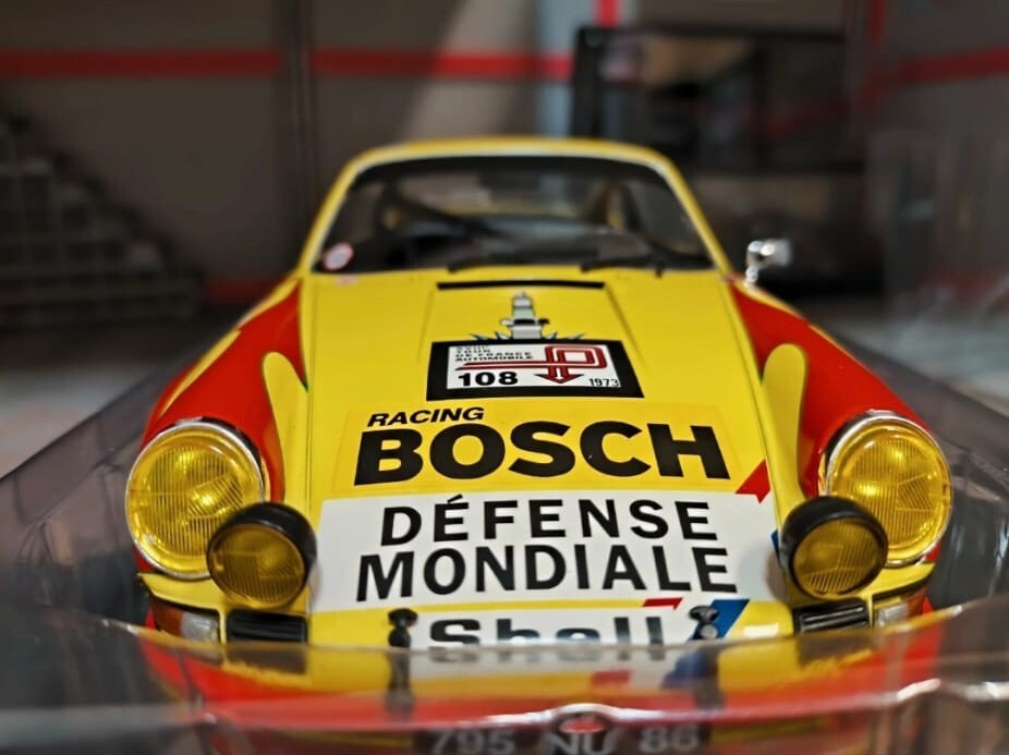 1/18 PORSCHE 911 Carrera SC #8 Rallye Monte Carlo 1978 Thérier IXO