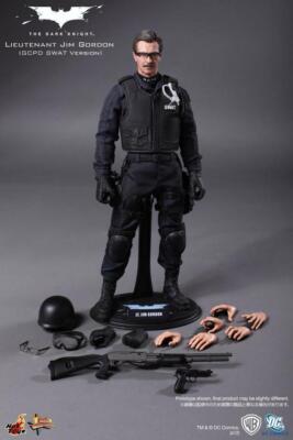 Hot Toys MMS182 Batman The Dark Knight 1/6 Lt. Jim Gordon S.W.A.T.