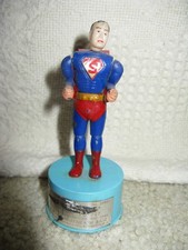 SUPERMAN Vintage 1966 PUSH BUTTON PUPPET Action Figure Statue Man Steel KOHNER