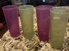 Set Of 4 Vintage NOS Tupperware 16 OZ Tumbler Cups 107 USA Green Purple