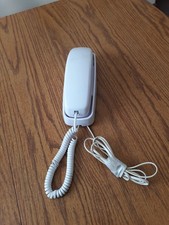 AT T Trimline Corded 210 Telephone White Push Button Speed Dial Desk or Wall