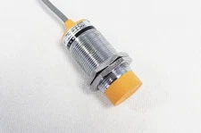 5PCS NEW FIT FOR Capacitive Proximity Switch CJM30M-10N2-S