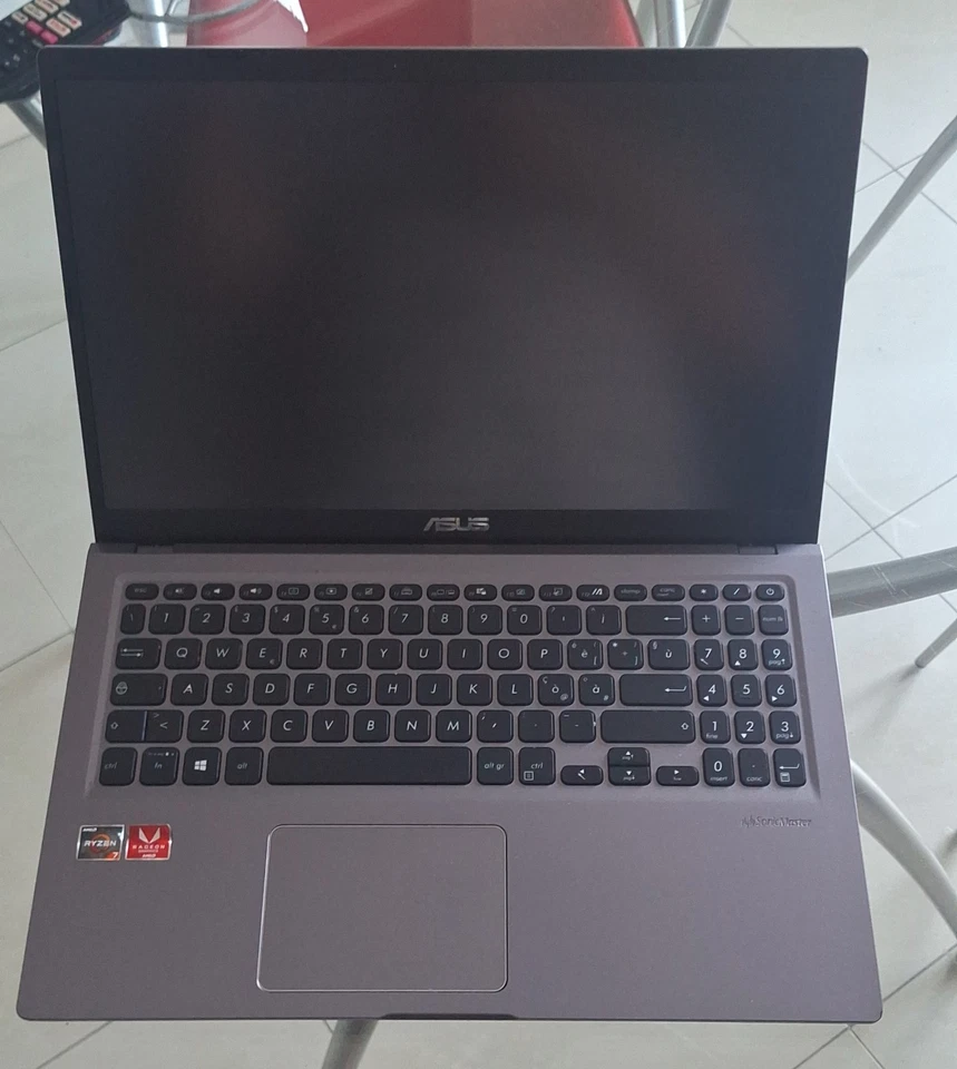 Pc Portatile Asus Expertbook Y1511CD - Immagine 2 di 4