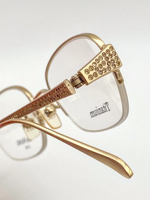 Gafas semi-sin montura vintage Vera Wang Luxe titanio oro amarillo años 2000 | Nuevas de Lote Antiguo Foto 2 de 4