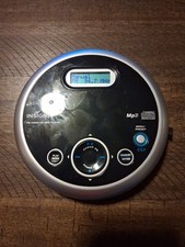 Insignia Portable CD Player with FM Tuner Model NS-P5113 MP3 Playback Untested