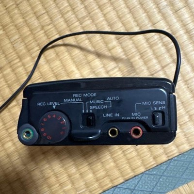 SONY TCD-D8 DAT WALKMAN PORTABLE RECORDER Black Checked for