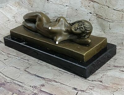 Botero Stil Figurative Abstrakte Sensual Hautfarben Buchse Damen Bronze Statue