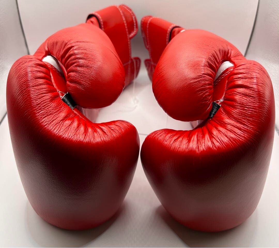 Winning Boxing Gloves 14 oz MS-500B RED Tape Type For Practice
