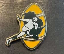 Green Bay Packers Vintage Player Logo Collector Pin.