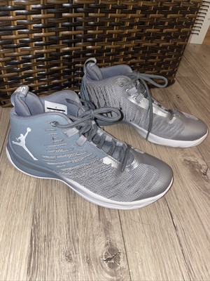 jordan superfly grey