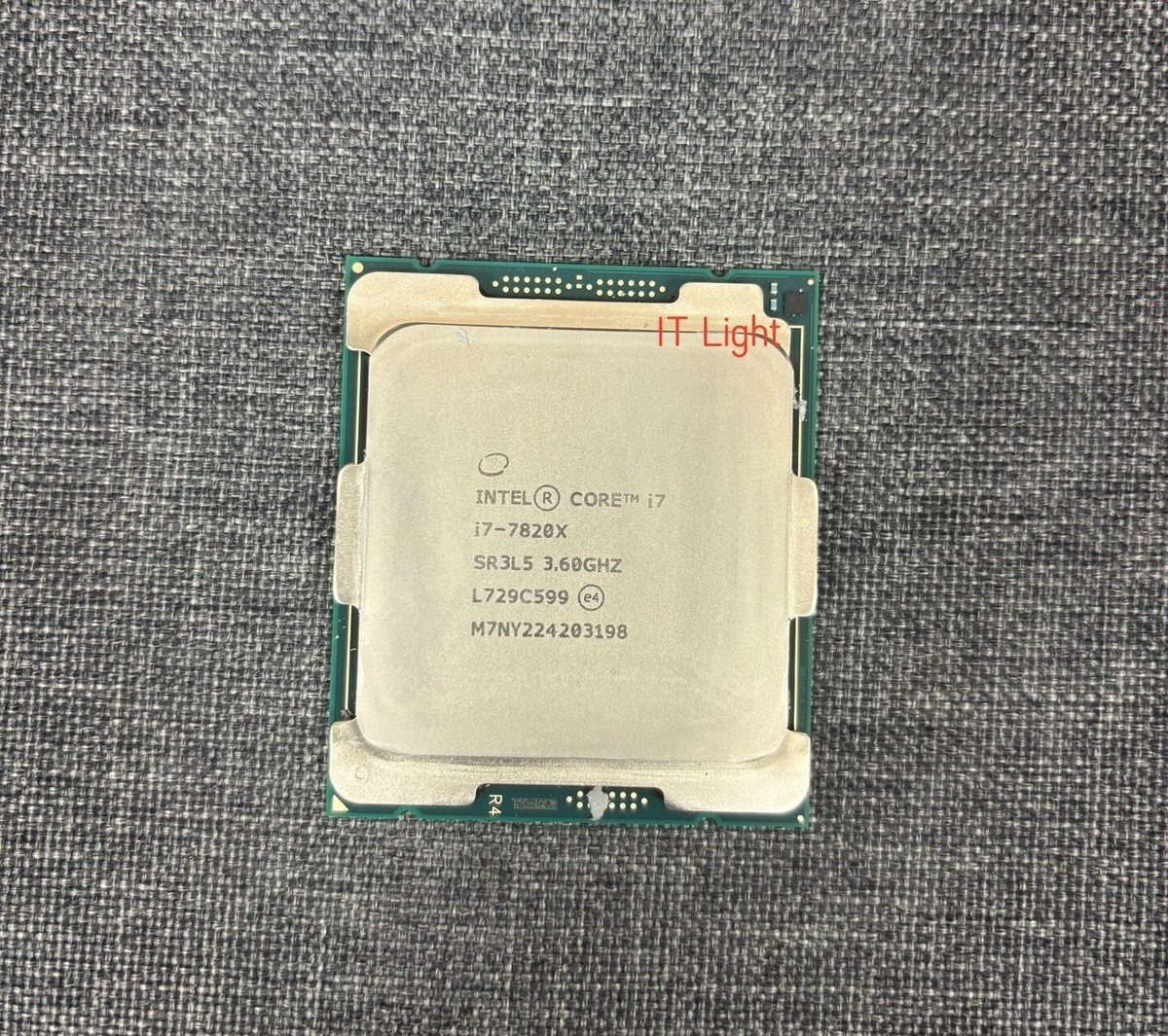 Intel Core i7-7820X 3.60GHz 8-Core 11MB LGA2066 Desktop CPU