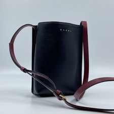 [ECC] Borsa MARNI Museo nera bicolore mini tracolla autentica: dal GIAPPONE