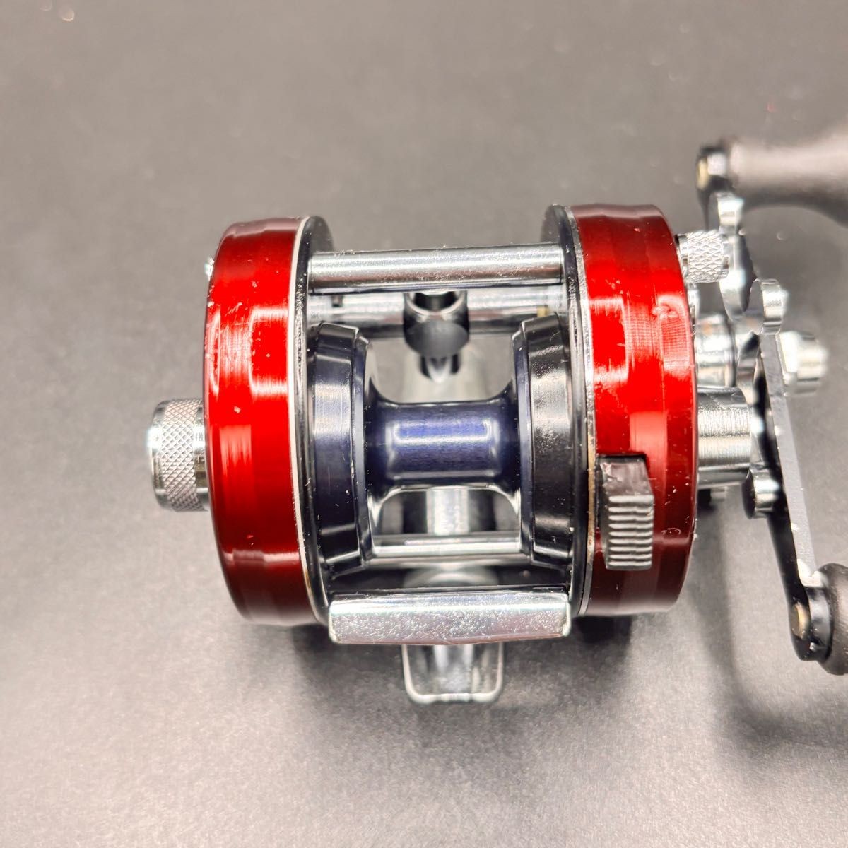 ABU1500cレッド USED]Abu Garcia Ambassadeur Abu 1500C Burgundy Model