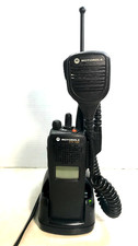 Motorola XTS1500 700/800 MHz P25 Radio H66UCD9PW5BN with Microphone  Charger