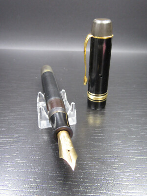 Y978   Vintage '' ELITE MEISTERKLASSE '' Kolbenfüller Füller 585 Goldfeder 1940   