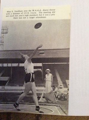 c9-2 ephemera 1957 bild miss s needham diskus