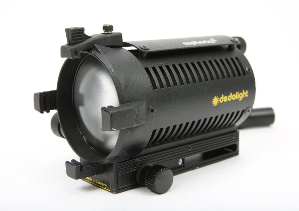 Dedolight DLH4 150W Spotlight with DT24-1E Power Supply / Dimmer (230-240VAC) - Image 3 of 4