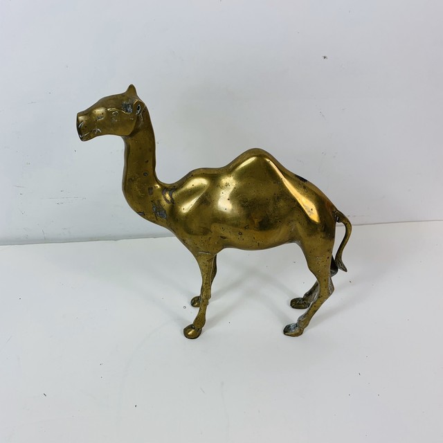 large camel statue