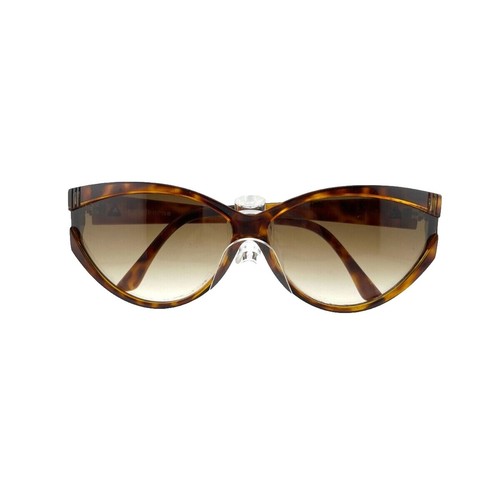 BCBGMAXAZRIA Diversion Burgundy Tortoise Women‎ Sunglasses 100 UV 21213 BCBGMAXAZRIA Tinted Sunglasses for Women | Mercari main image 3